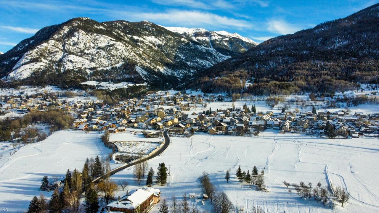 Briancon - Serre Chevalier 1200 - Joli Appartement - Face Aux Pistes En Centre Ville Exteriör bild